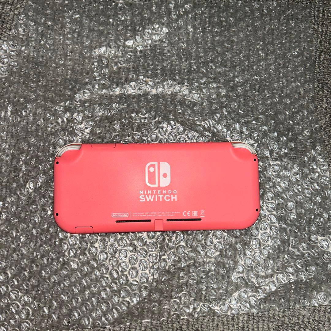 Nintendo SwitchLite 箱付き充電　アダプター無