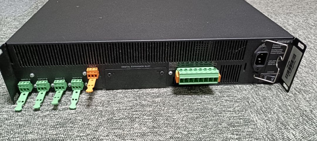パワーアンプ BOSE PowerMatch PM4250