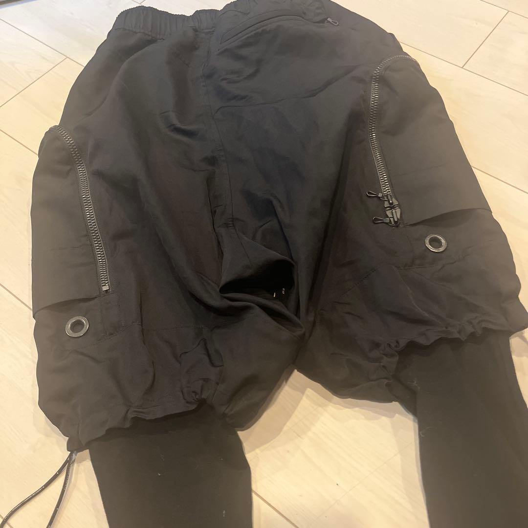 JULIUS NILoS ユリウス　ニルズ ブラックサルエルパンツ