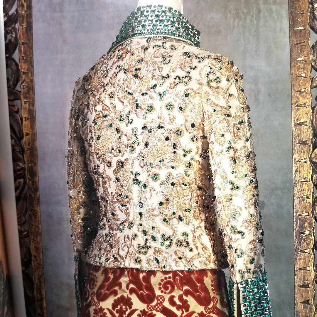 Embroidery Italian fashion 希少 洋書 モードの世界