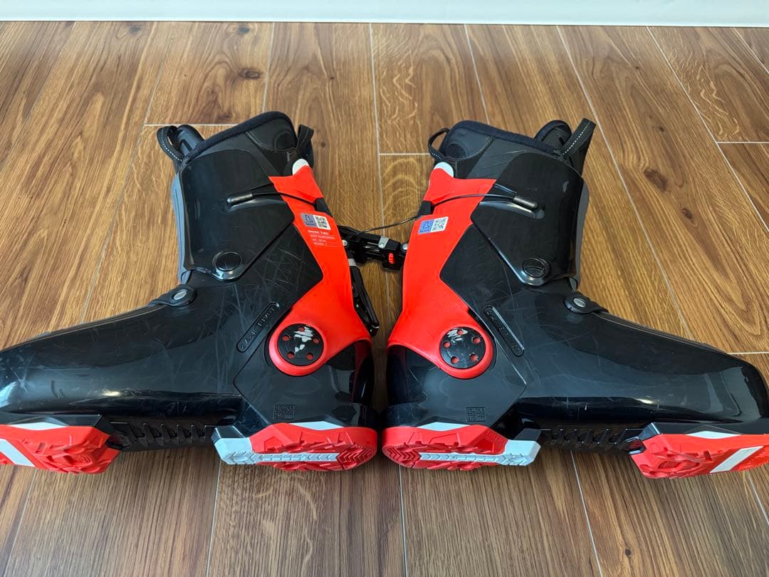 【中古品】ノルディカ リアエントリー スキーブーツ HF90R