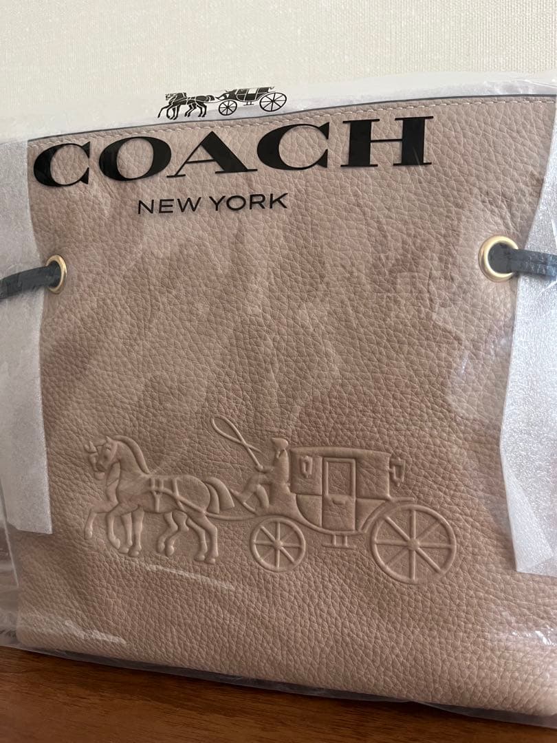 【芙悠 】COACH クロスボディバッグ ベージュ