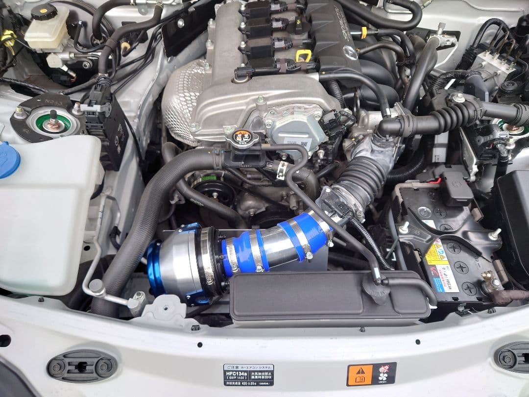 NDロードスター用　BLITZ 過給器本体 シルバー 青 取り付け金具付き