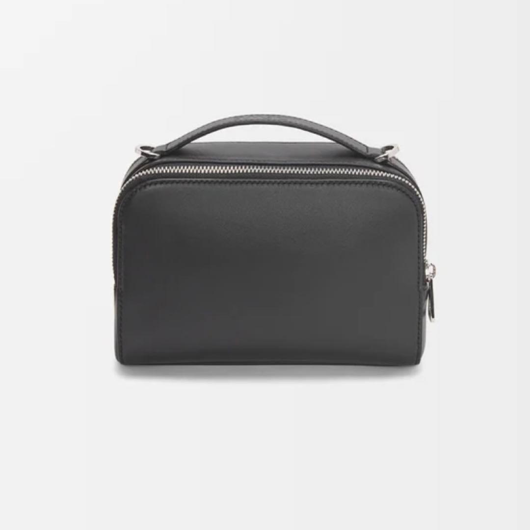 美品　LOEWE カメラクロスボディバッグ　ミニブラック