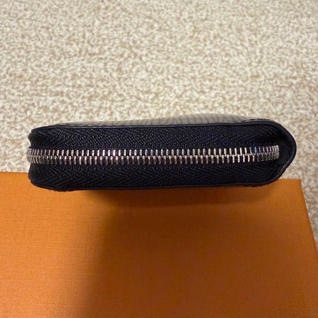 LOUIS VUITTON ジッピー・パース ブラック