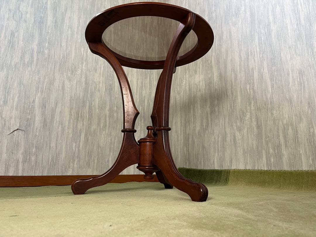 【May65】イタリア製 木製円形テーブル ガラス天板