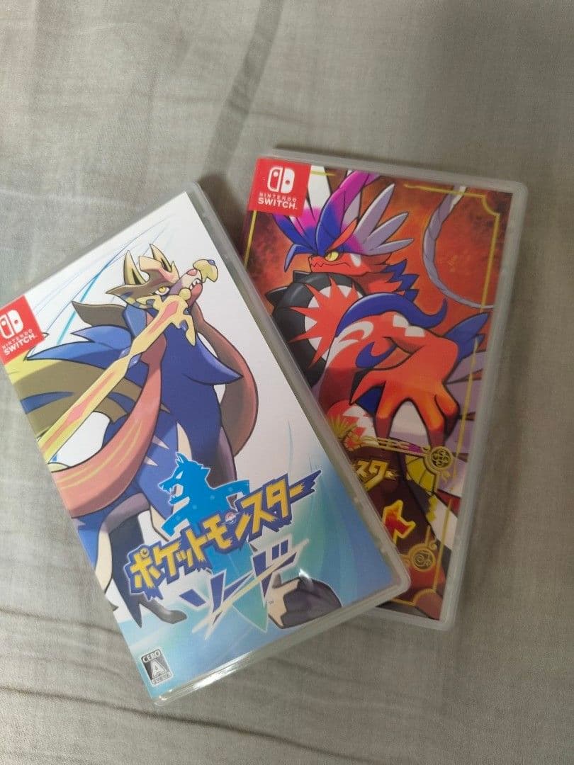 Nintendo Switch Lite 青色　ポケモンソード&スカーレット