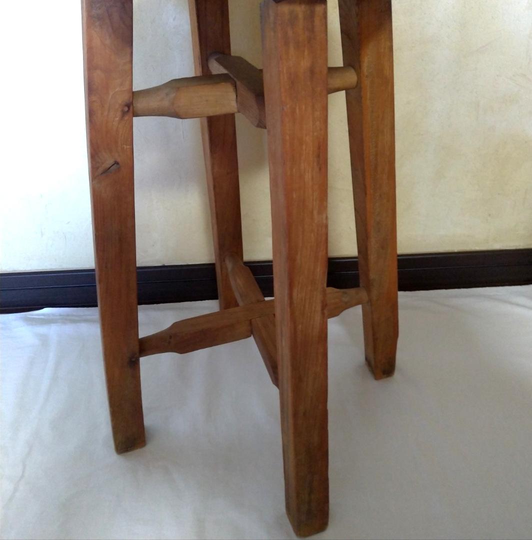 レトロ 古い丸椅子 スツール チェア 木製 飾り台 置物台 花台 アンティーク