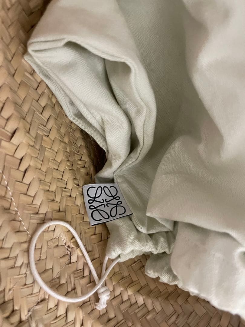 【ほぼ未使用・保存袋あり】LOEWE かごバッグ