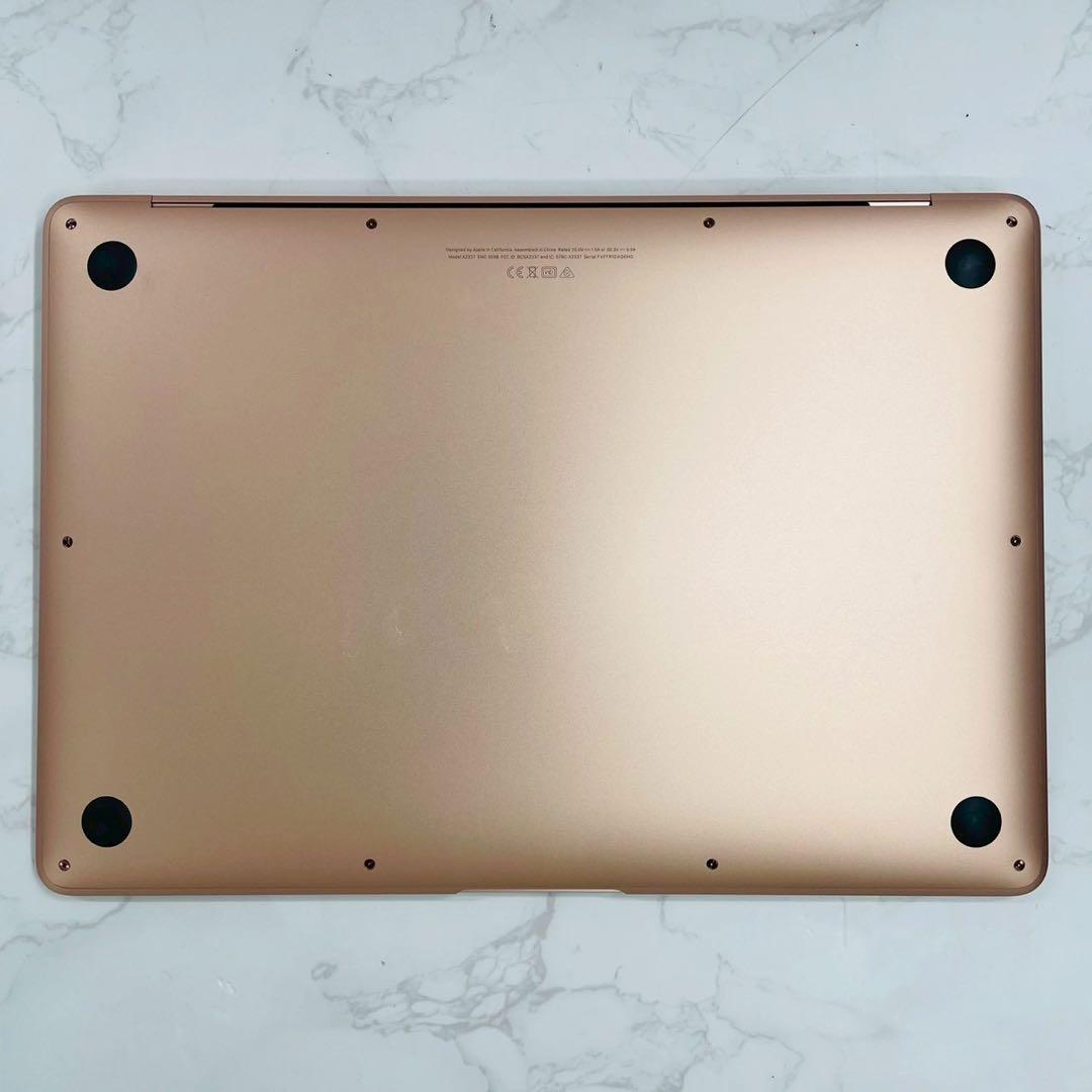 MacBook Air 2020 13インチ M1 8GB  256GB