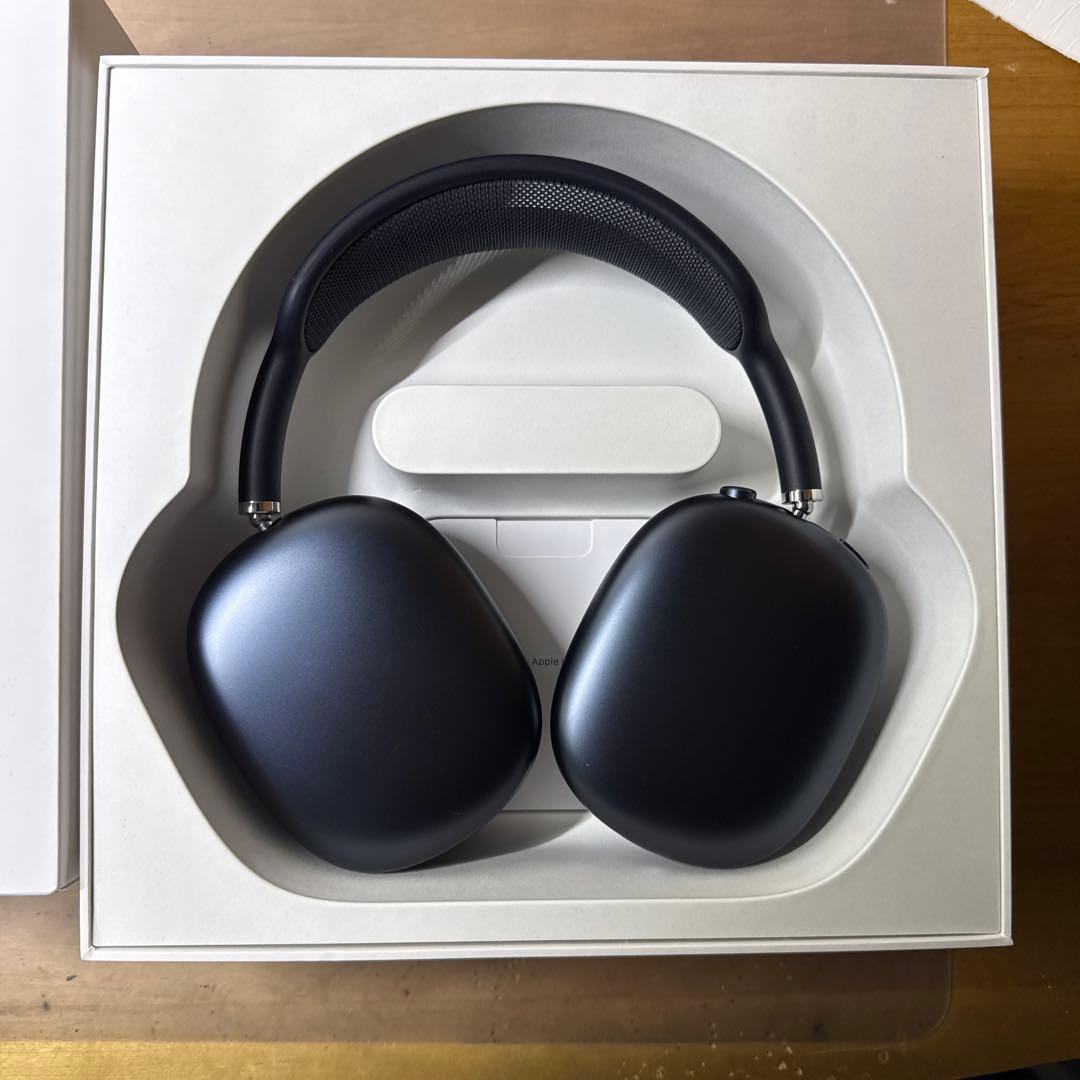 ヘッドホン AirPodsMax