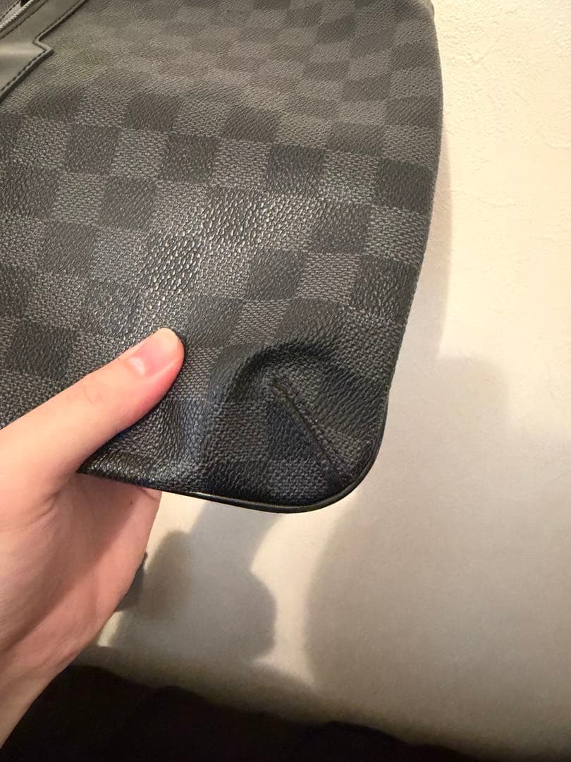 ［美品］ルイヴィトン ダミエグラフィットトマス ショルダーバッグサコッシュ