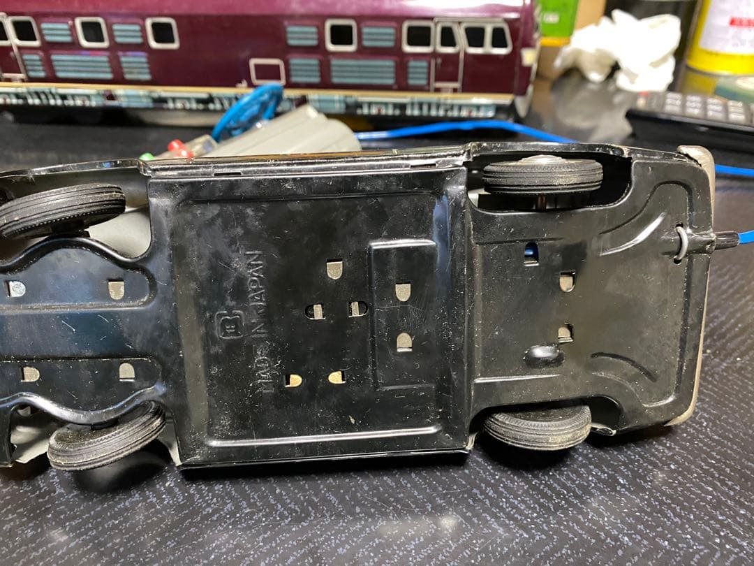 ブリキ製　トヨタ　パプリカ　警視庁パトカー