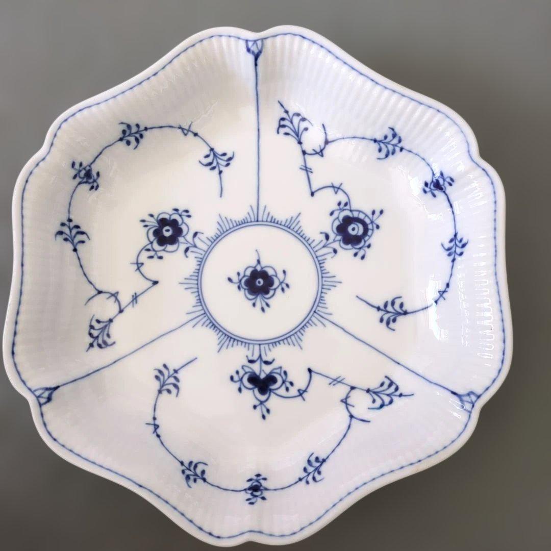 ♡レア！美品　ロイヤルコペンハーゲン ブルーフルーテッド　大皿