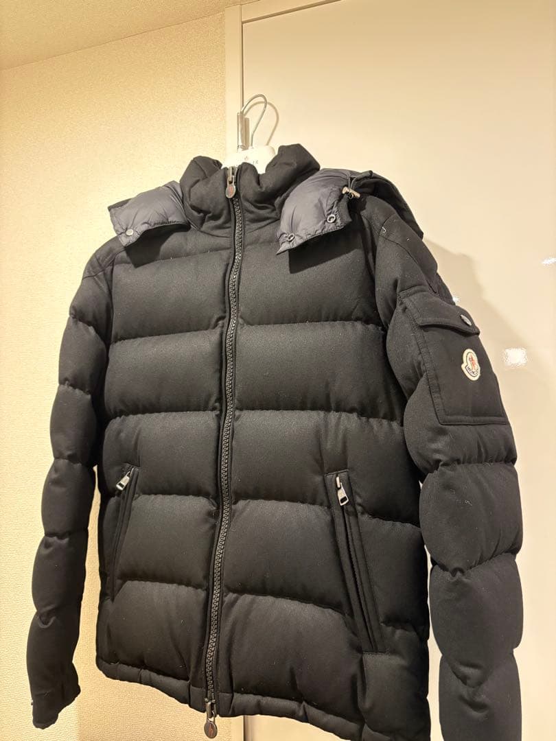 MONCLER / MONTGENEVRE モンジュネーブル ダウンジャケット