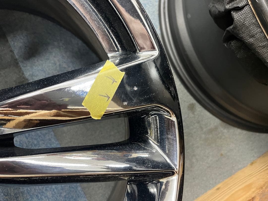 日産　純正　スカイライン　RV37 400R 19 4本　空気圧センサー付き