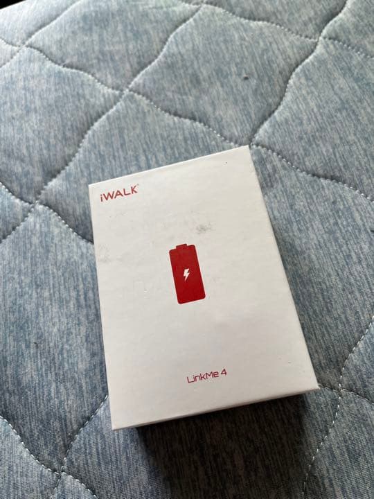 I walk 超小型モバイルバッテリー