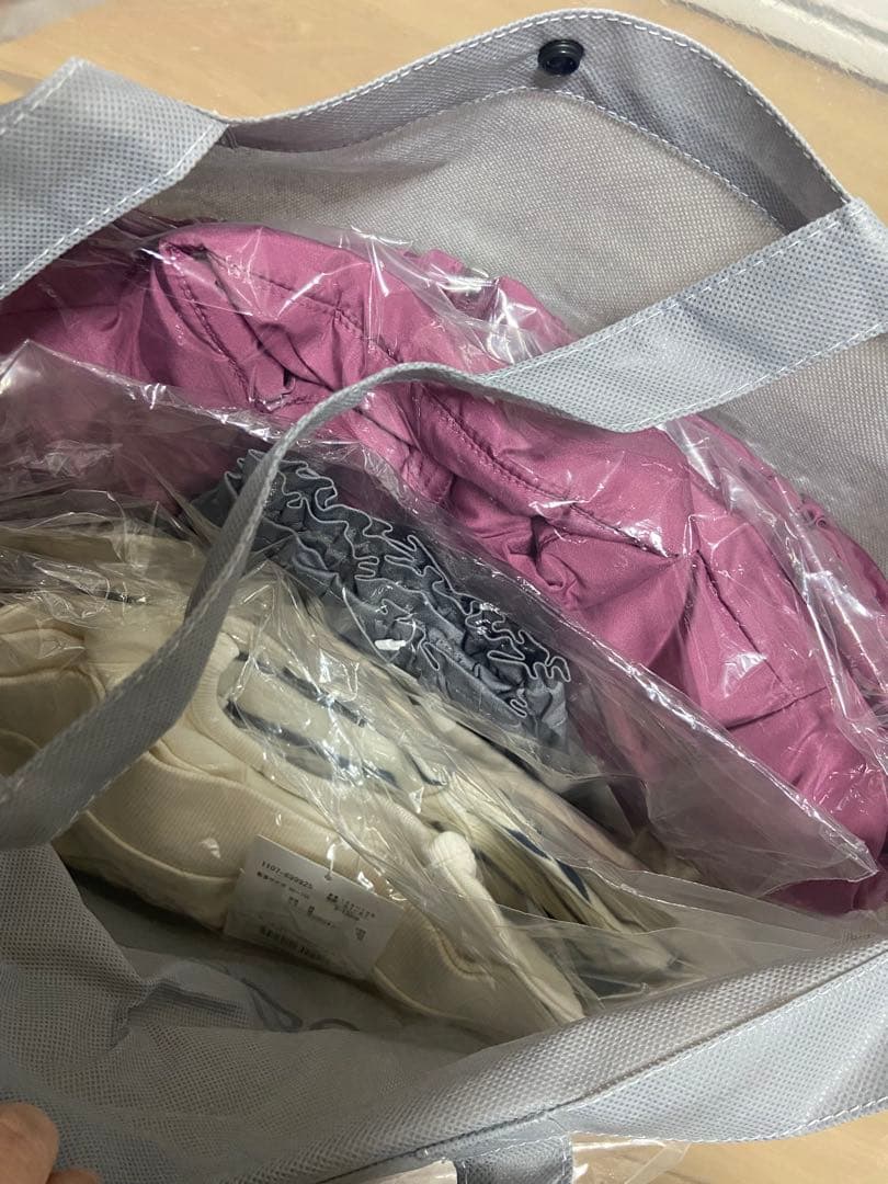 最終値下げ　BeBe福袋2025 130センチ　女の子