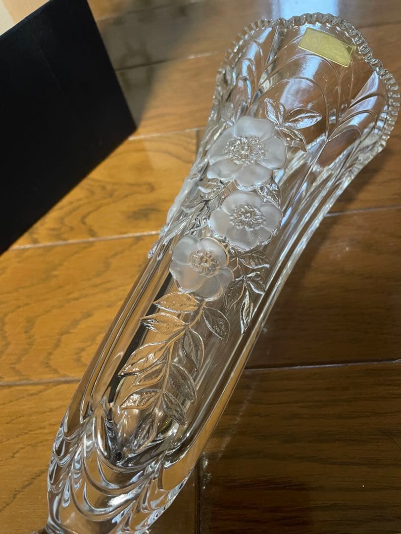 クリスタルガラス 花模様 約25cm アデリア　石塚硝子　一輪挿し