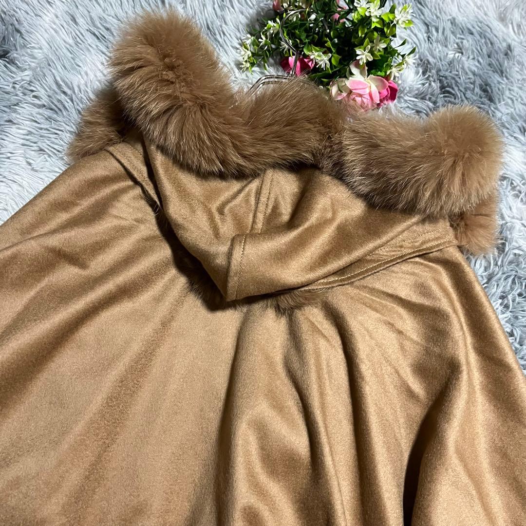 未使用　BALMAIN バルマン カシミヤ100% フォックスファー ポンチョ