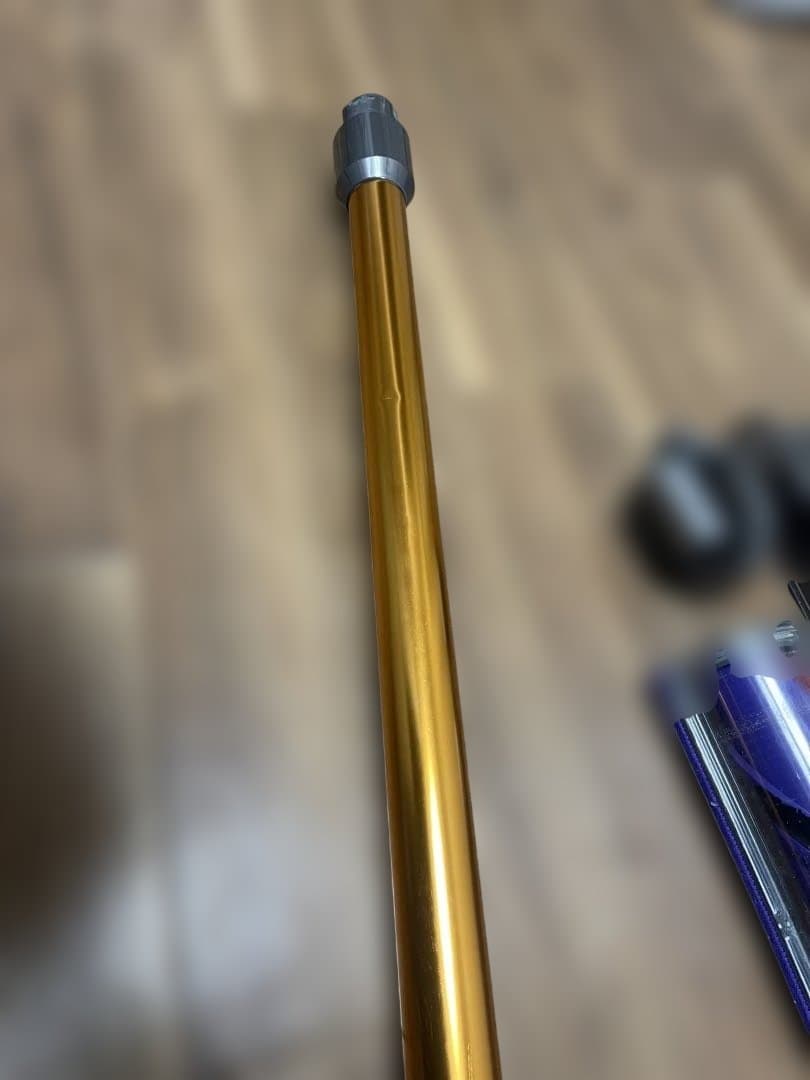 ダイソンDyson V10 (sv12)の充電式掃除機