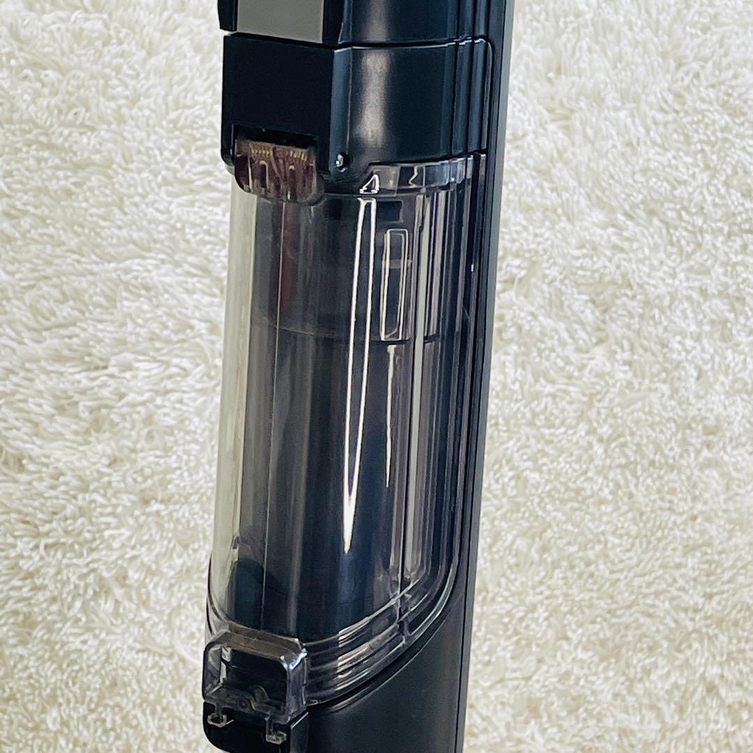 Shark シャーク　コードレススティッククリーナー　掃除機 CS601JBK