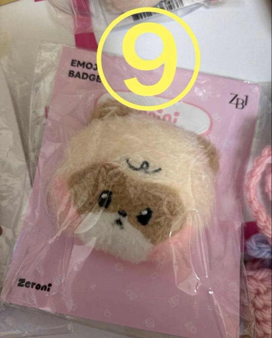 zeroni ハニニ9点セットぬいぐるみ、カードケース、スマホグリップ