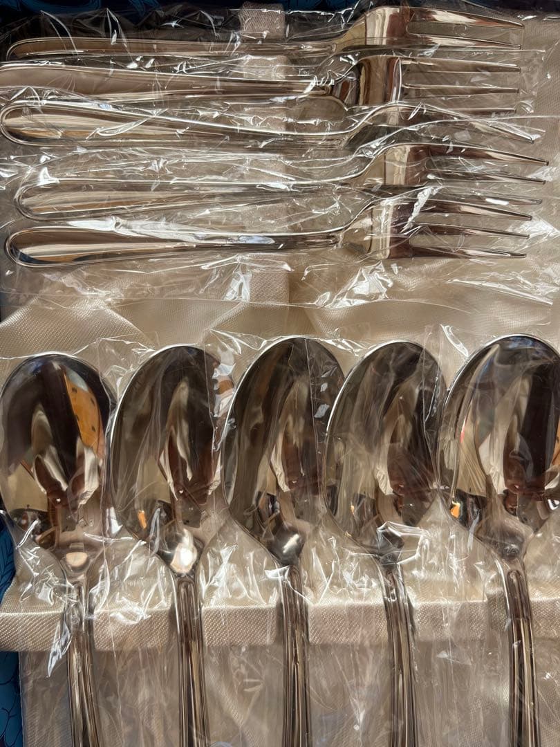 ラッキーウッド カトラリー(18-10) セット　(18本です)