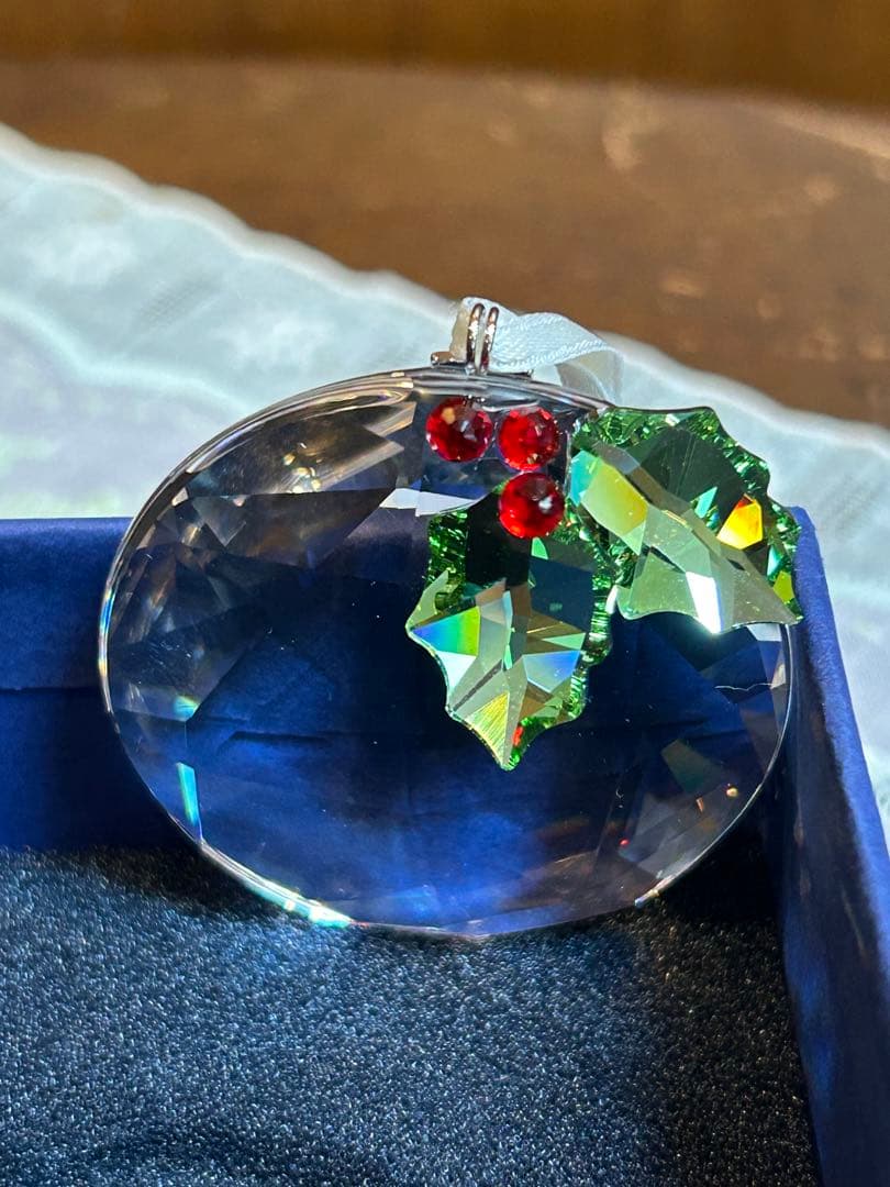 新品未使用スワロフスキークリスマスオーナメント柊ホーリー 専用箱付き870003