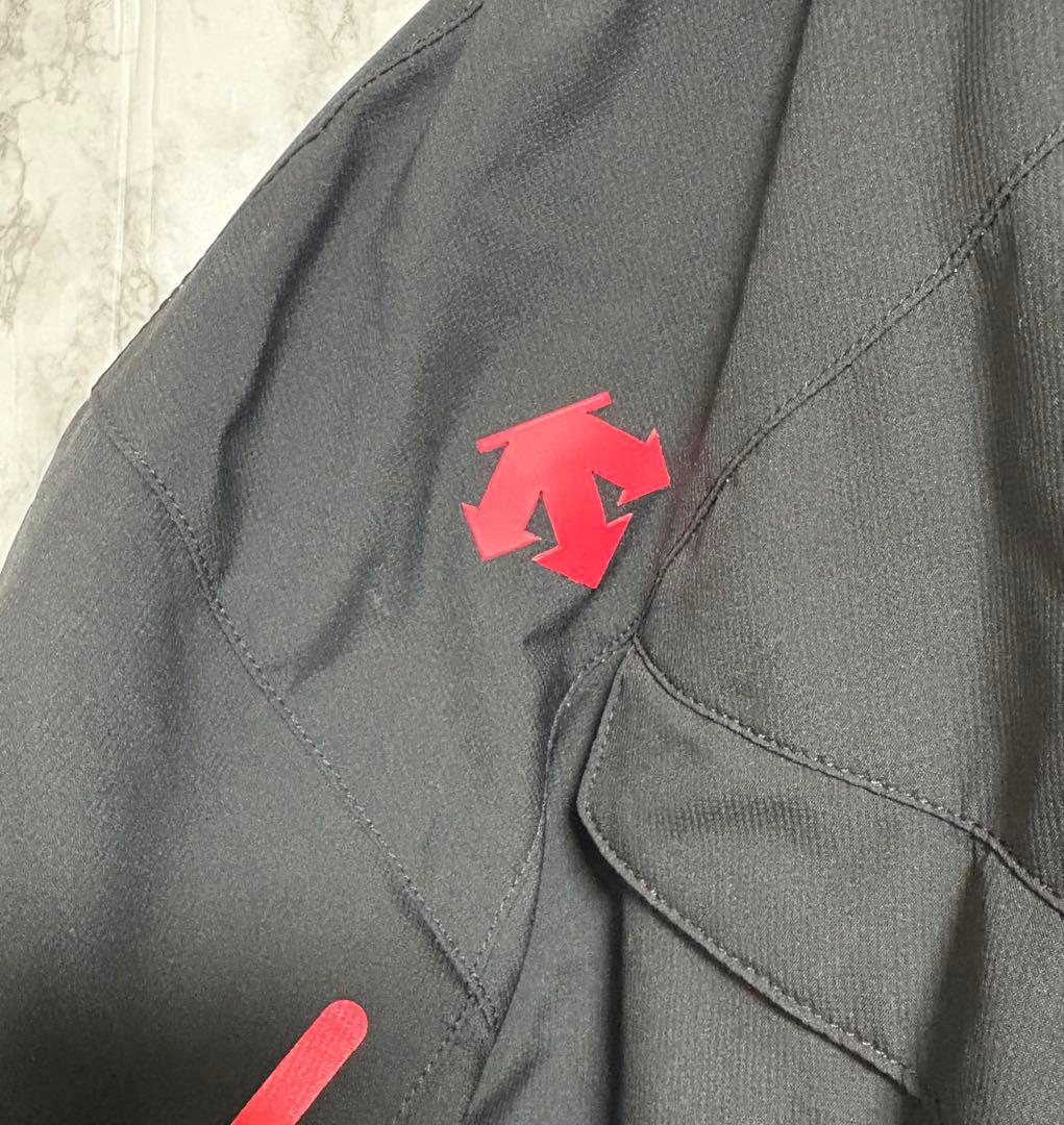 ♦︎良品♦︎DESCENTEデサント　スキーウェア　スノボウェア　ヒートナビ　XO