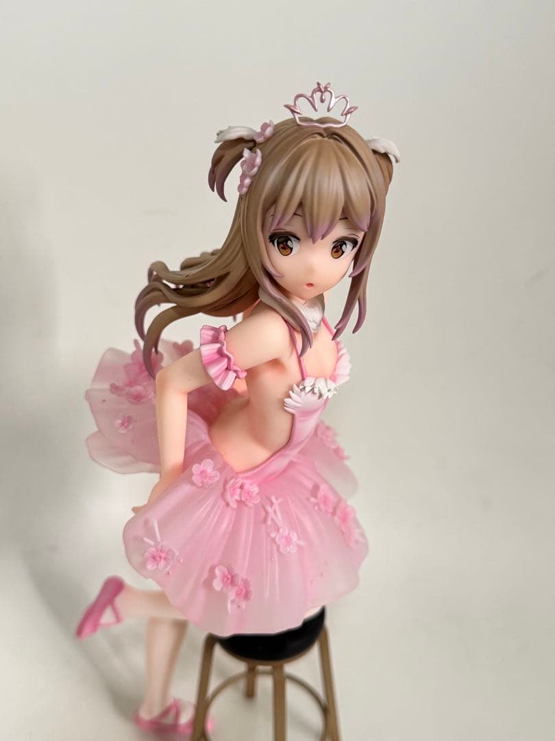 Anmiイラスト 後輩ちゃん 「フラミンゴバレエ団」