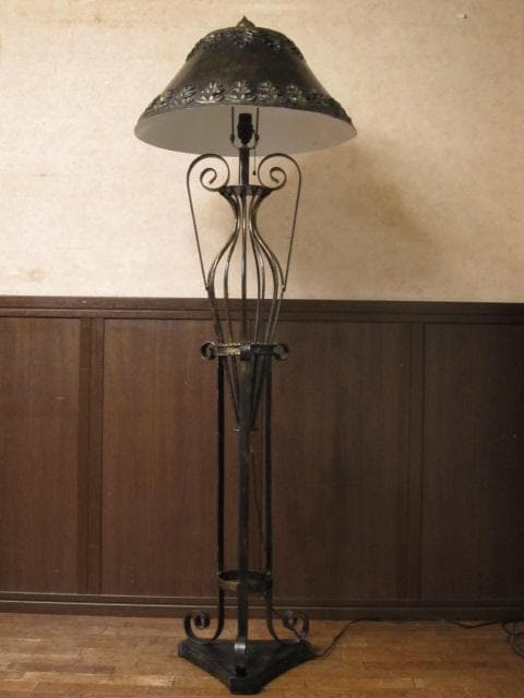 ヴィンテージ アイアンベース 1灯式 フロアスタンド/フロアランプ/照明