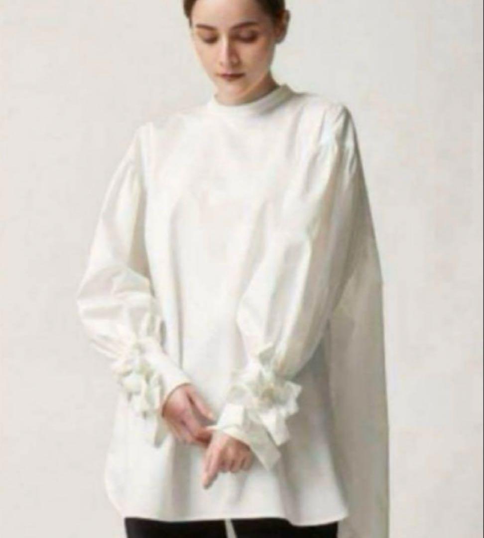 yori shirocon リボンカフスブラウス　美品❣️