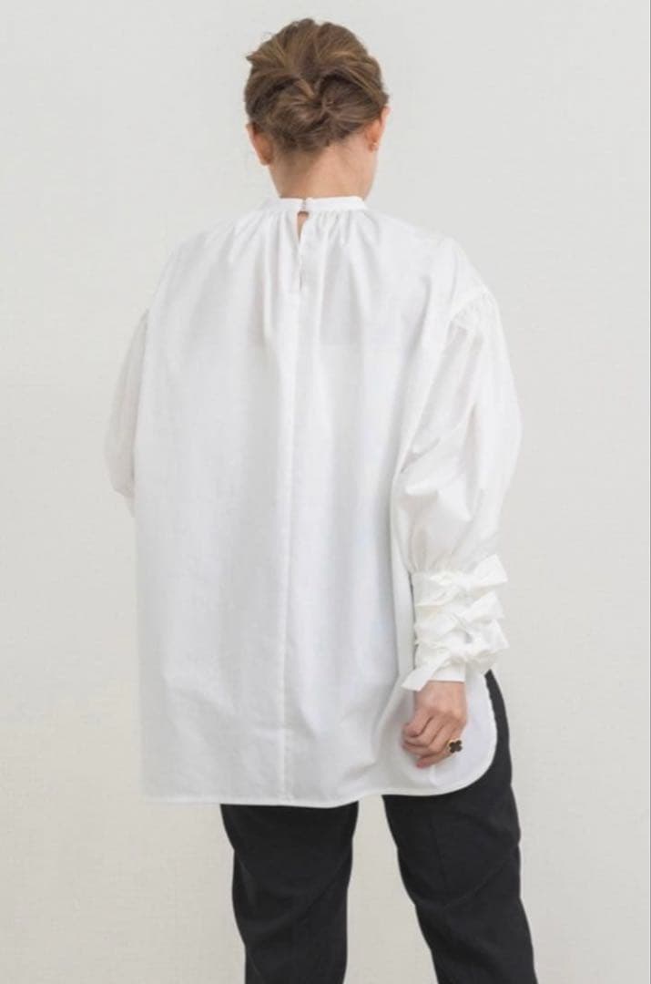 yori shirocon リボンカフスブラウス　美品❣️