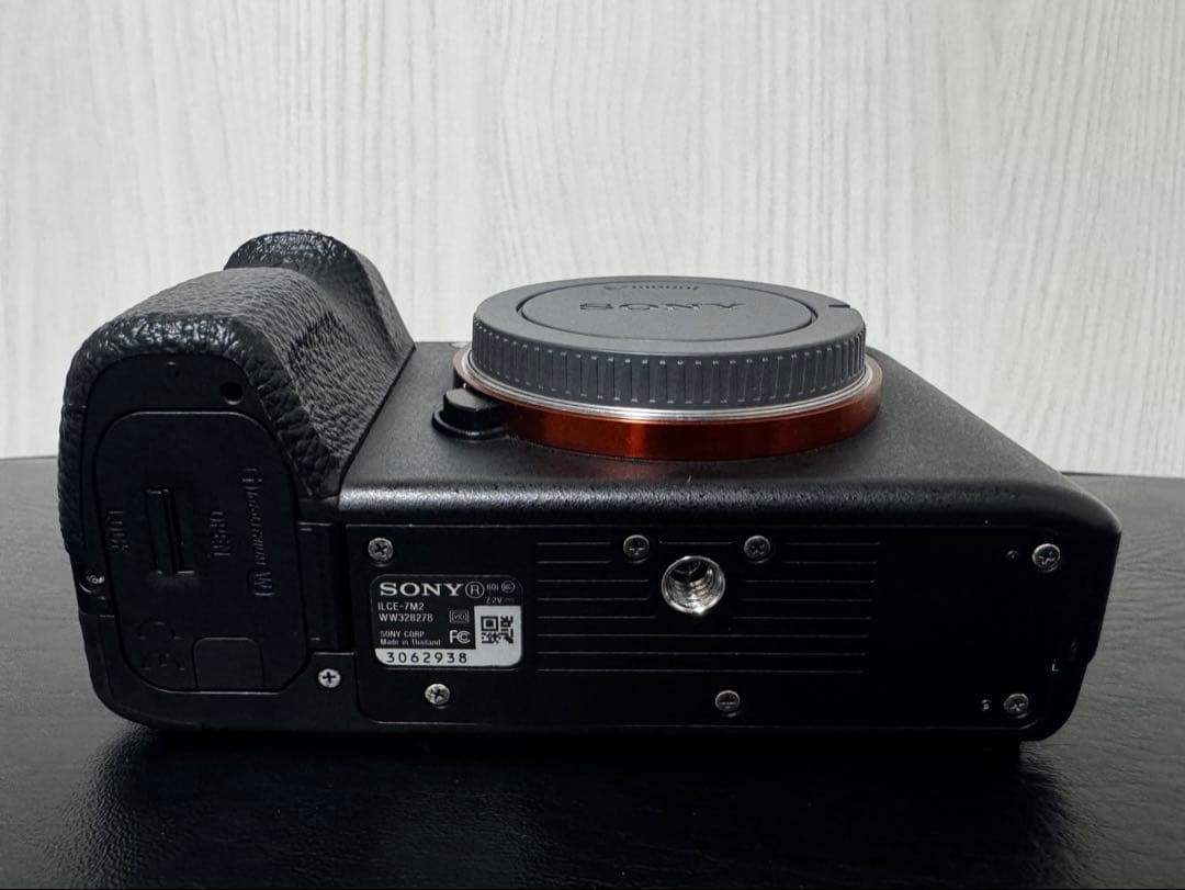 【美品】SONY α7 II ミラーレス一眼カメラ 本体