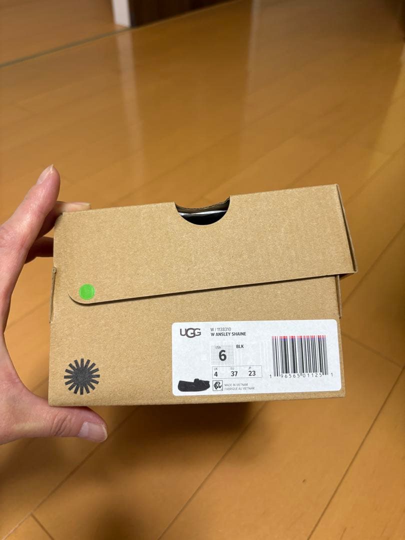 UGG モカシン ローファー Ansley/黒/23.0㎝