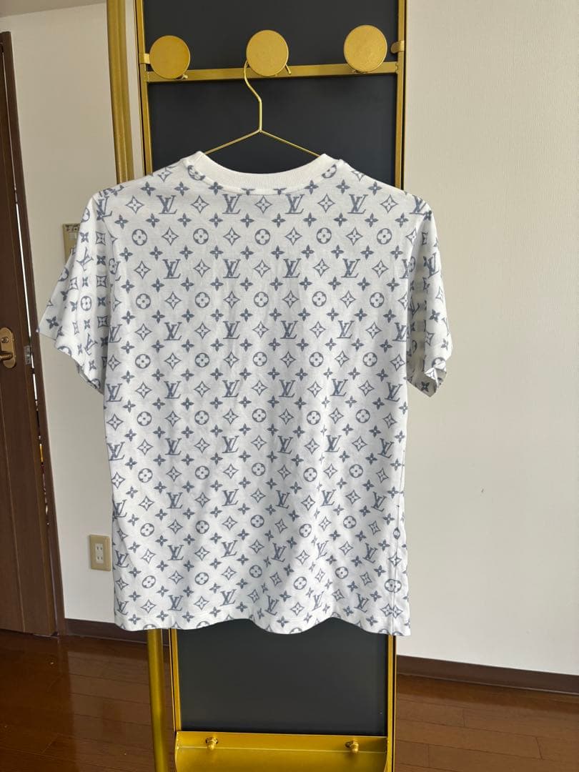 【ゆーせい】Louis Vuitton モノグラム Tシャツ