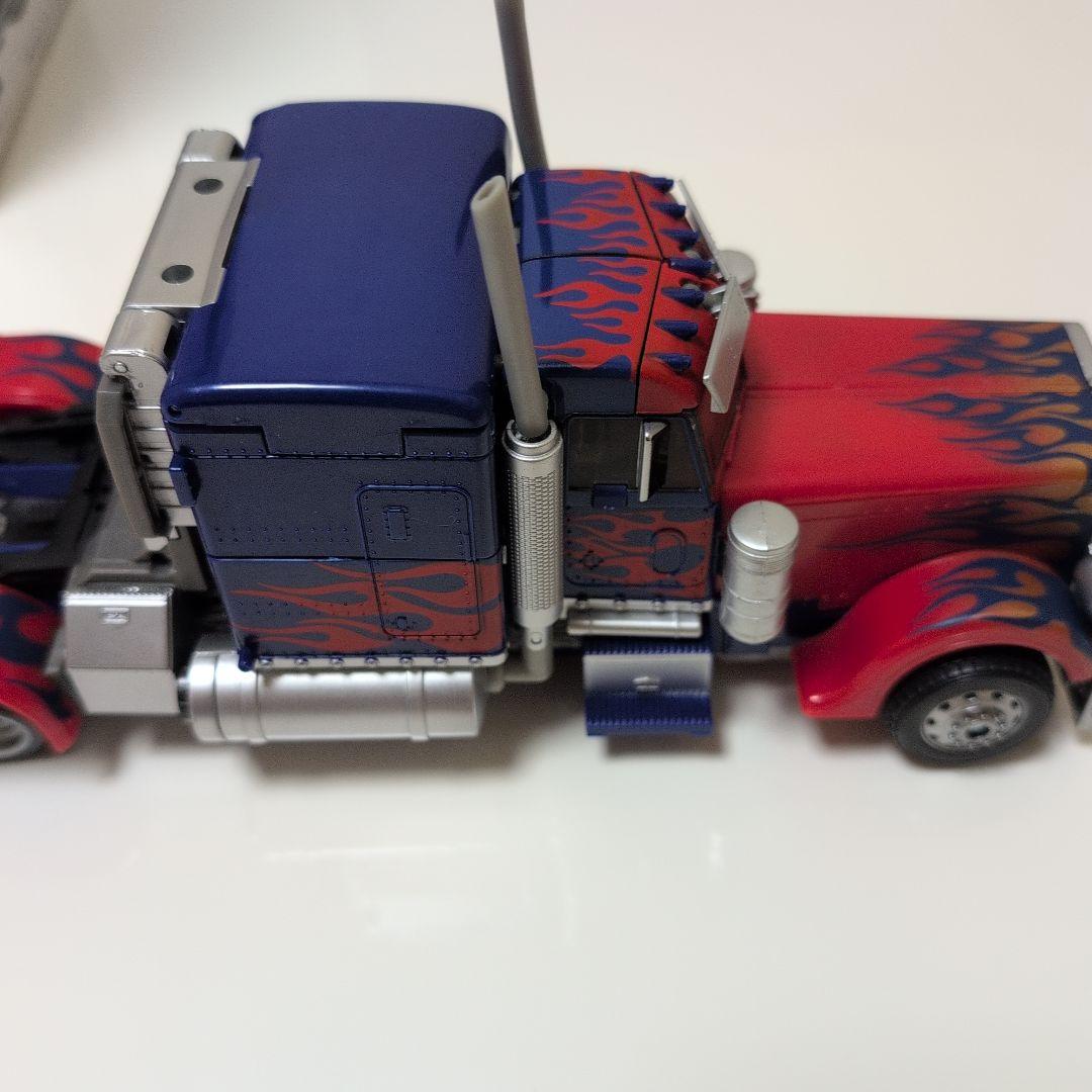 トランスフォーマー オプティマスプライム MB-11