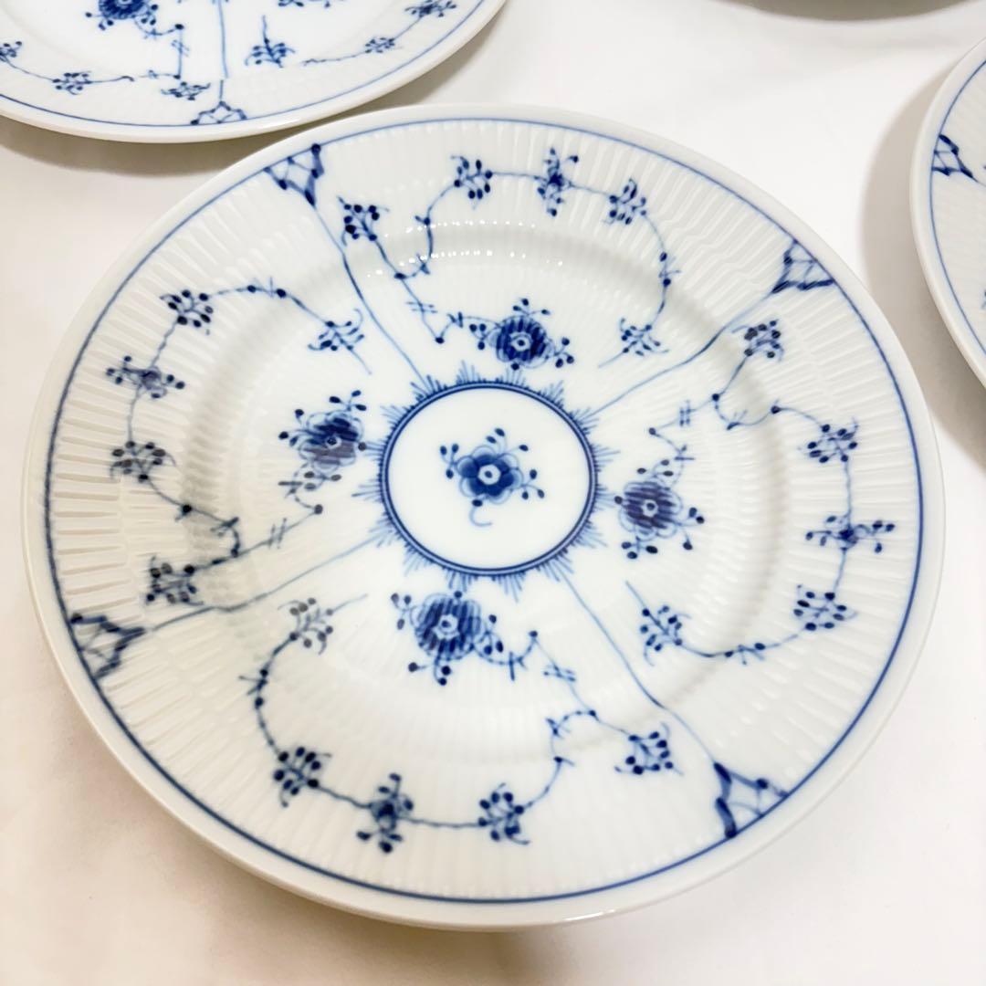 未使用 ロイヤルコペンハーゲン ブルーフルーテッド プレート4枚セット 19cm