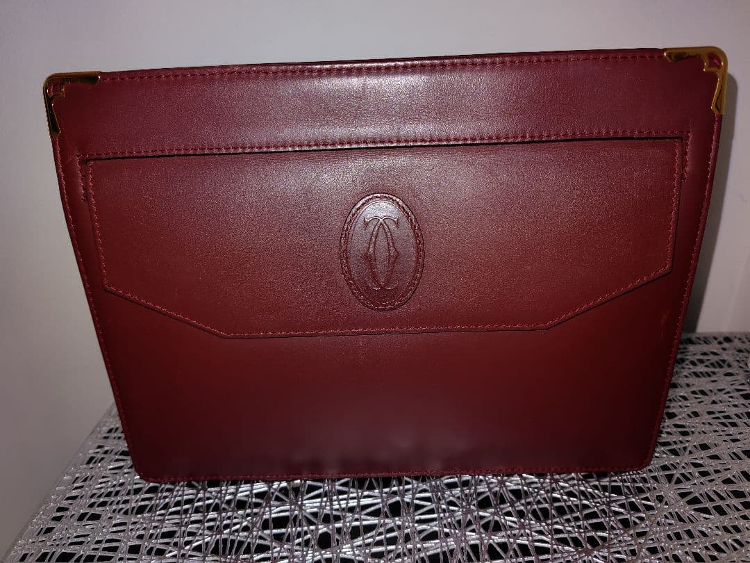 値下げ中　Cartier　クラッチバッグ