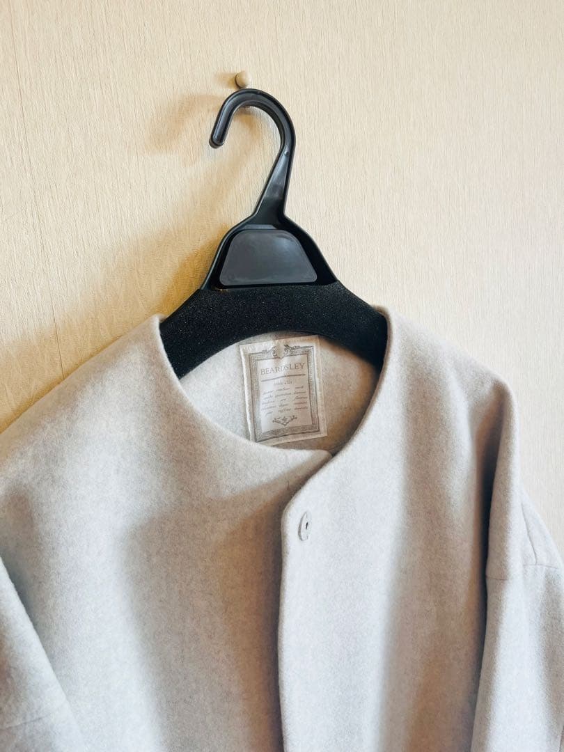 後ろぷっくりウールショートコート