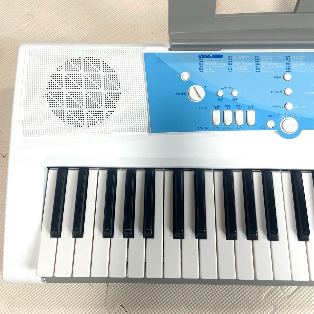 ◯ヤマハ 電子キーボード EZ-J220 専用スタンド 譜面台 付き