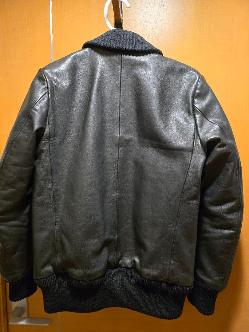 KURO スタジャン キップレザー