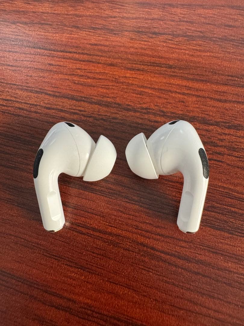 【美品】AirPods Pro（第2世代）USB-C充電モデル　即購入可