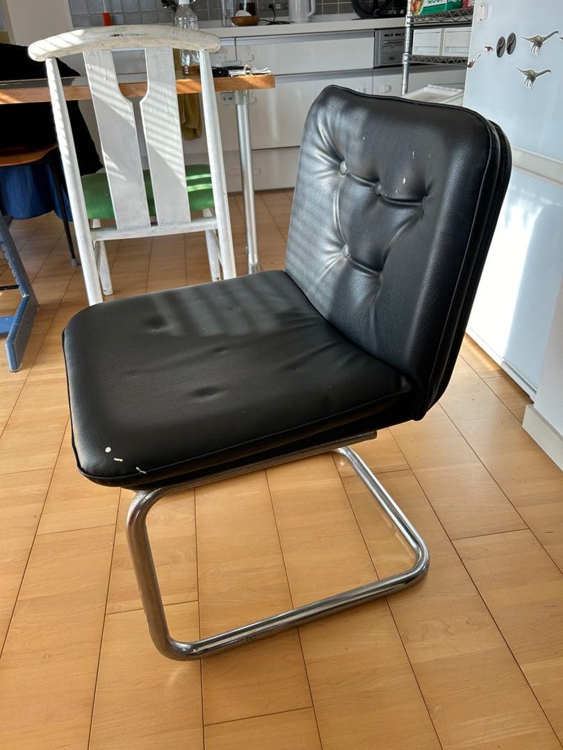 デスクチェア　オフィスチェア　ダイニングチェア　待合椅子　応接チェア