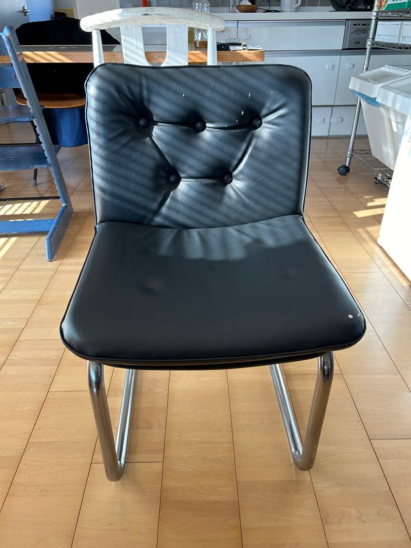 デスクチェア　オフィスチェア　ダイニングチェア　待合椅子　応接チェア