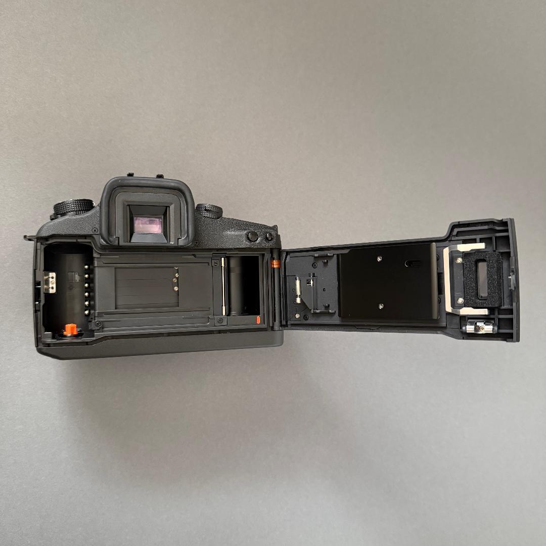 Canon EOS7s ボディ（フィルム一眼レフ）バッテリーパックBP-300付