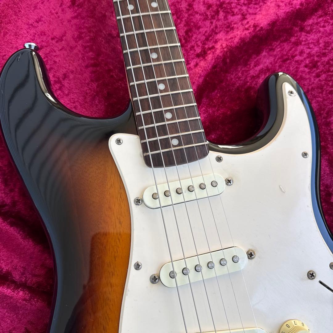 美品 メンテ済 Squier BULLET STRATOCASTER 3TS