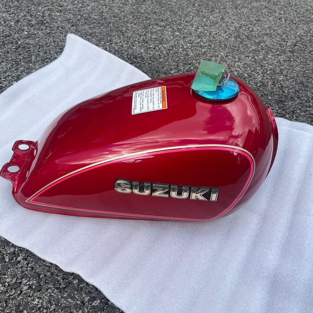 スズキ　GN125 ガソリンタンク