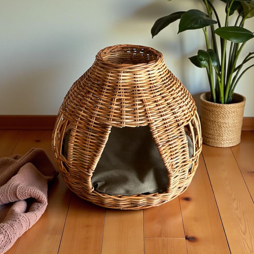 天然皮付き籐アラログ　猫ちぐら　ねこハウス　ねこのおうち